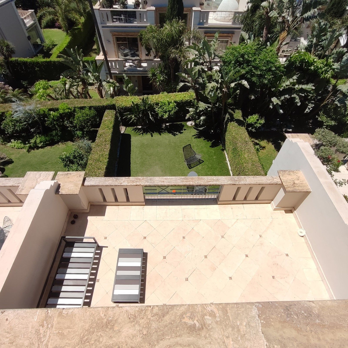 Property main view 33