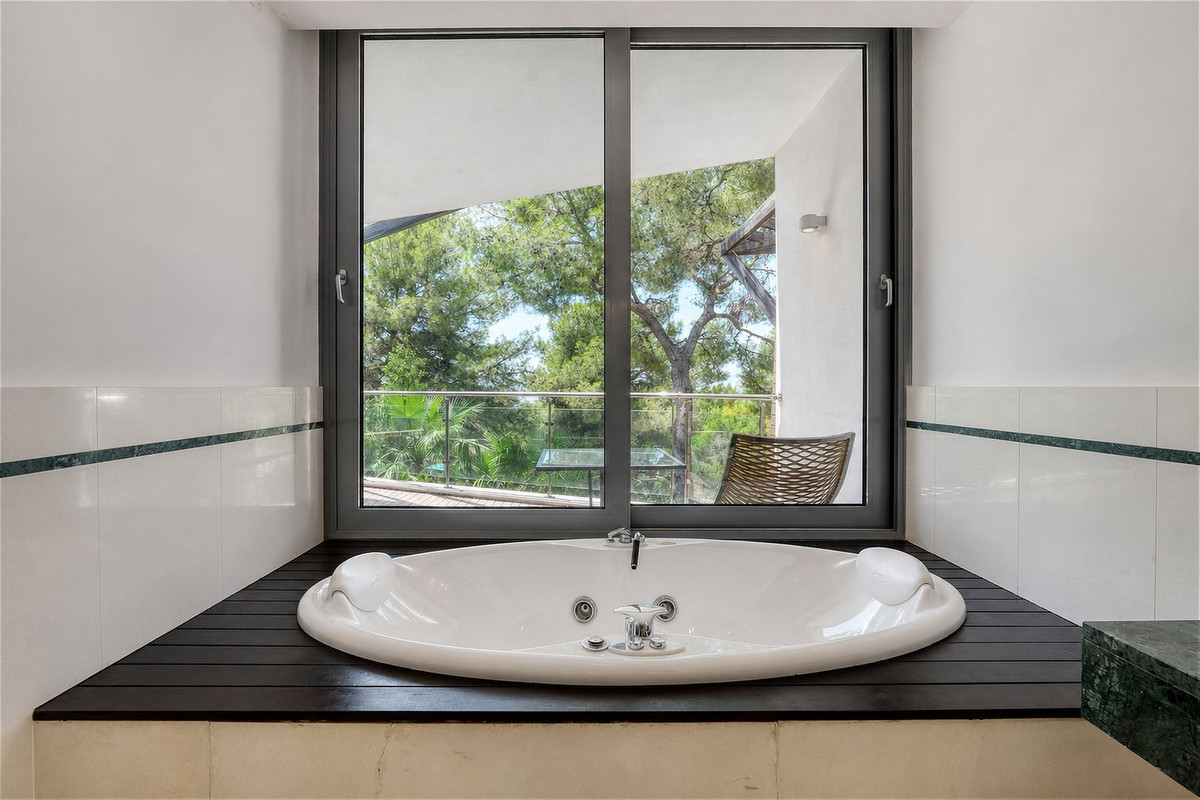 Property main view 36
