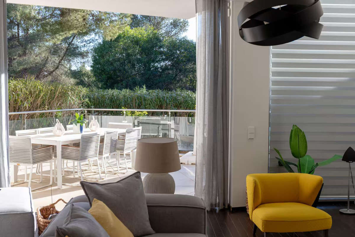 Appartement te koop in Sierra Blanca | 2 slaapkamers H5427346