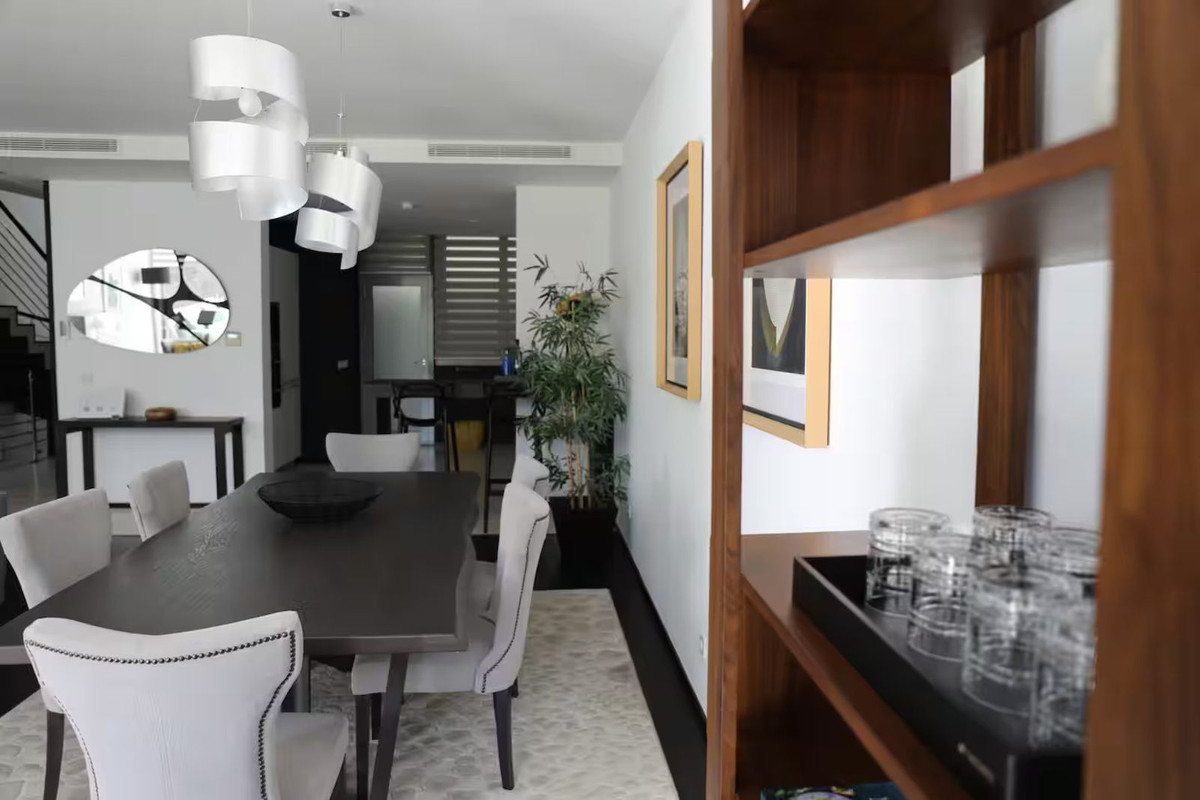 Appartement te koop in Sierra Blanca | 2 slaapkamers H5427346