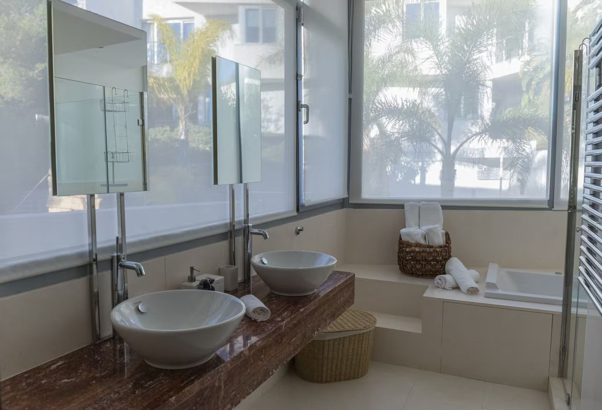 Appartement te koop in Sierra Blanca | 2 slaapkamers H5427346
