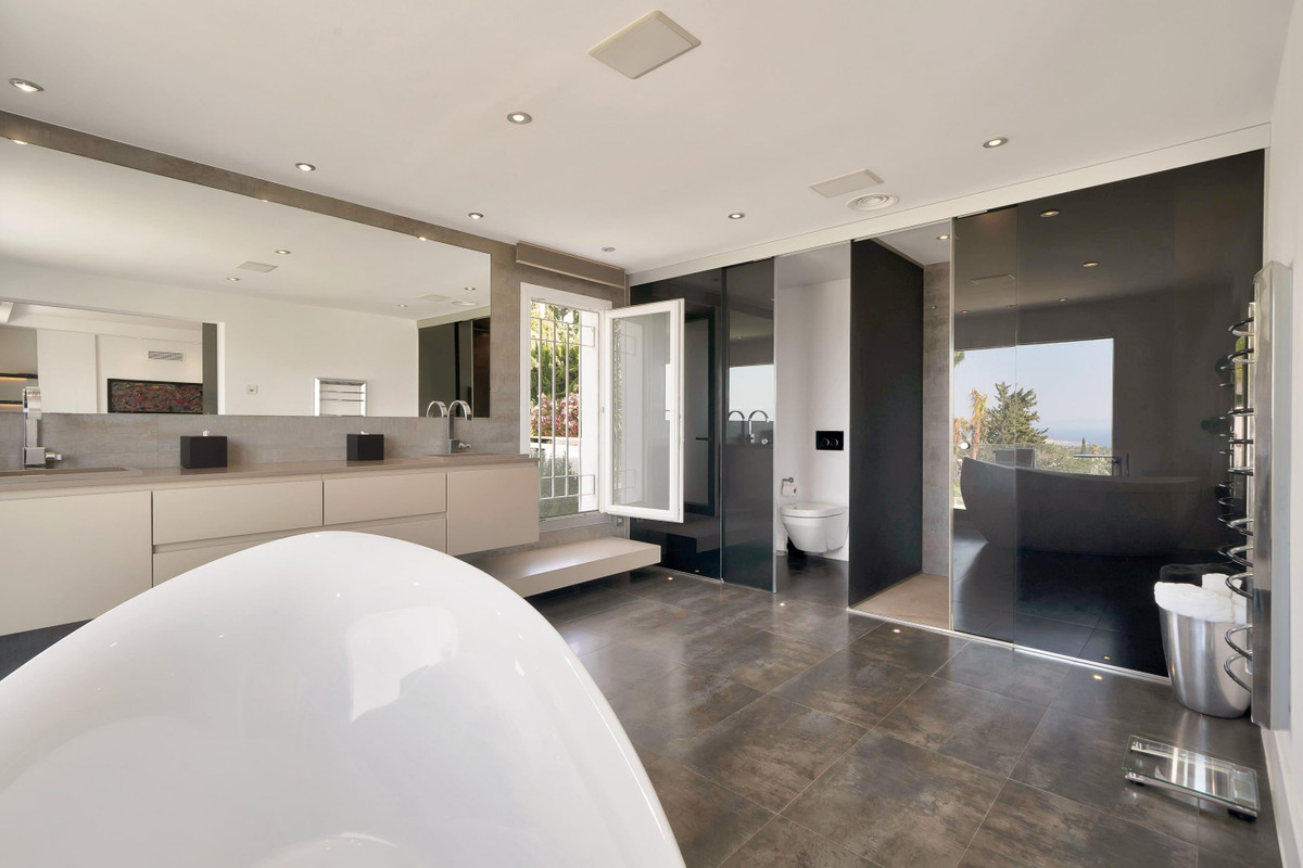 Property main view 42