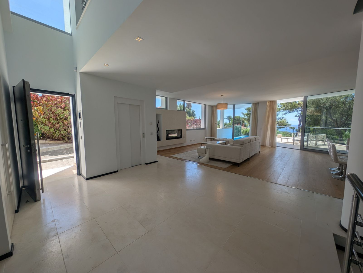 Property main view 16