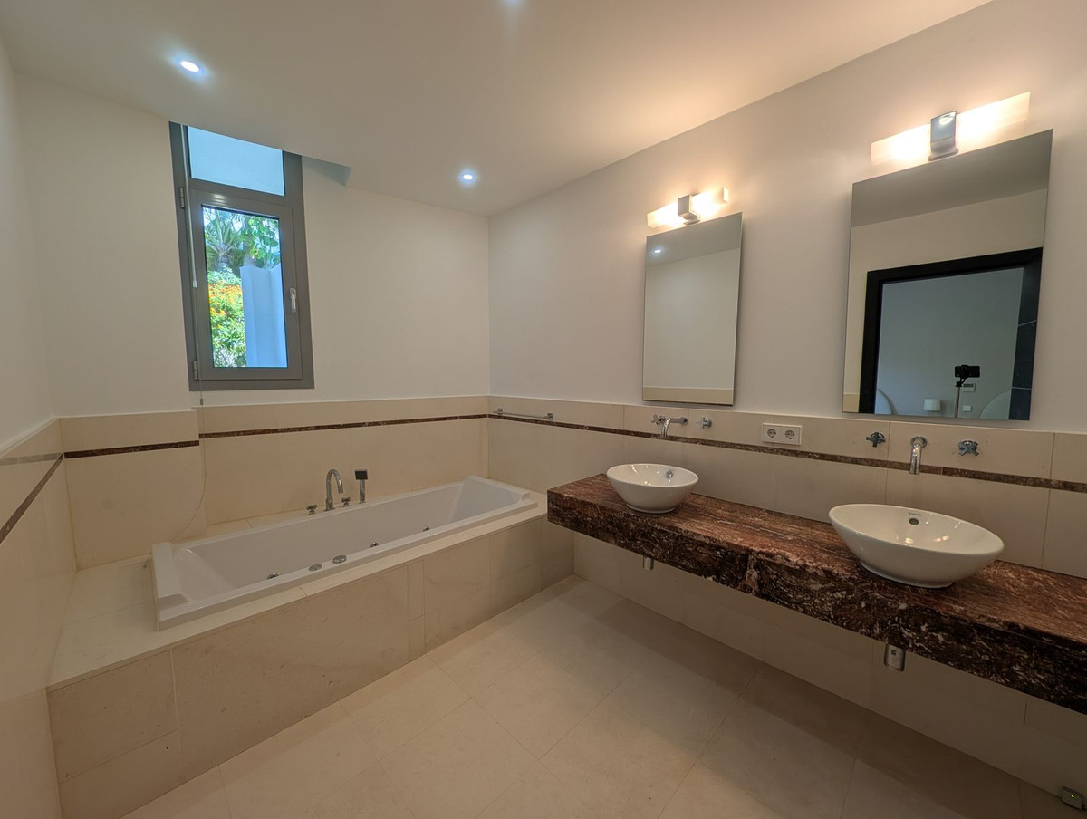 Property main view 35