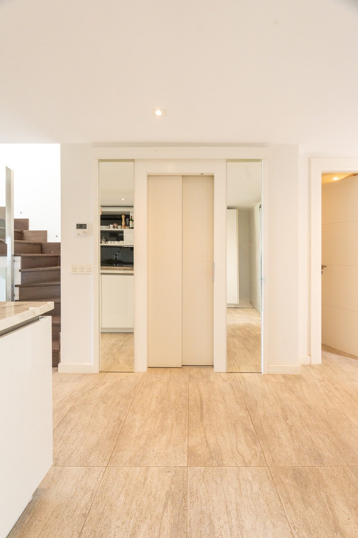 Property main view 30