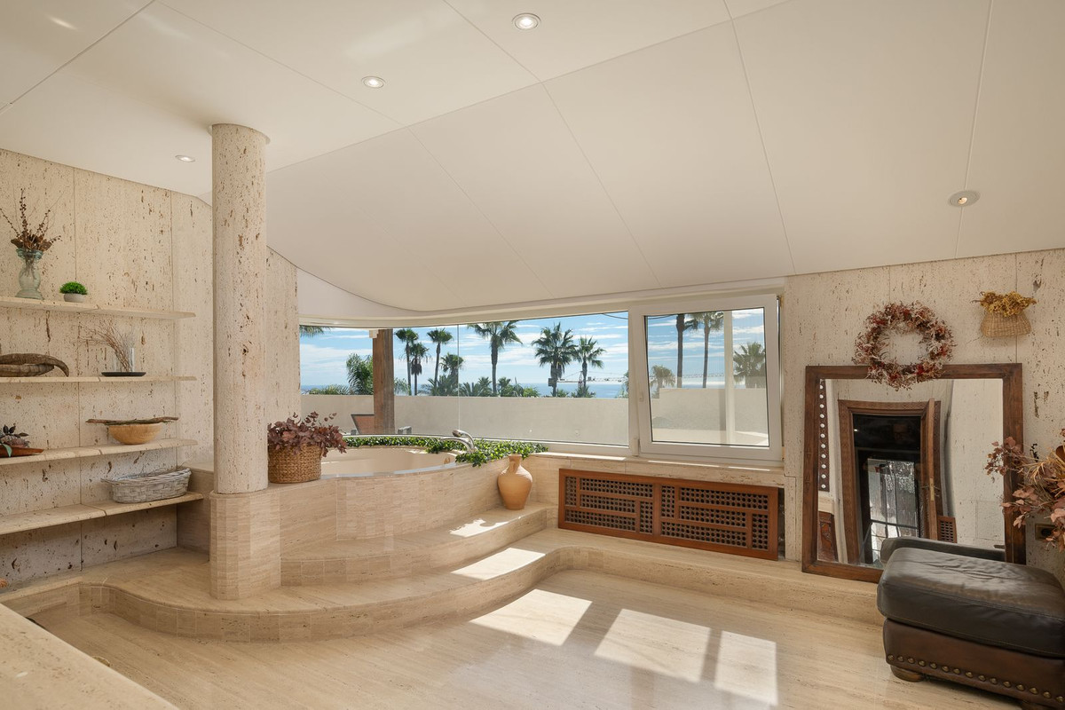 Property main view 33