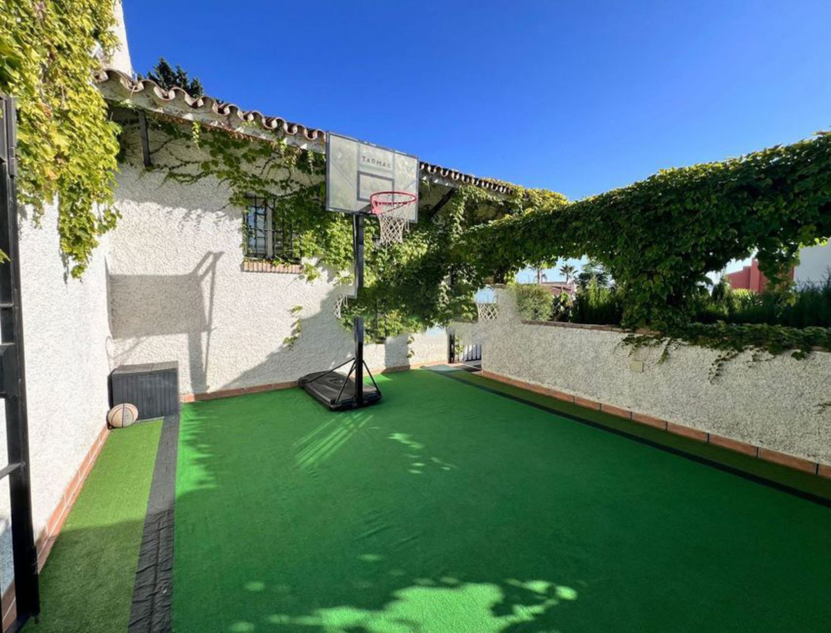 Vrijstaande Villa in Sierrezuela-13