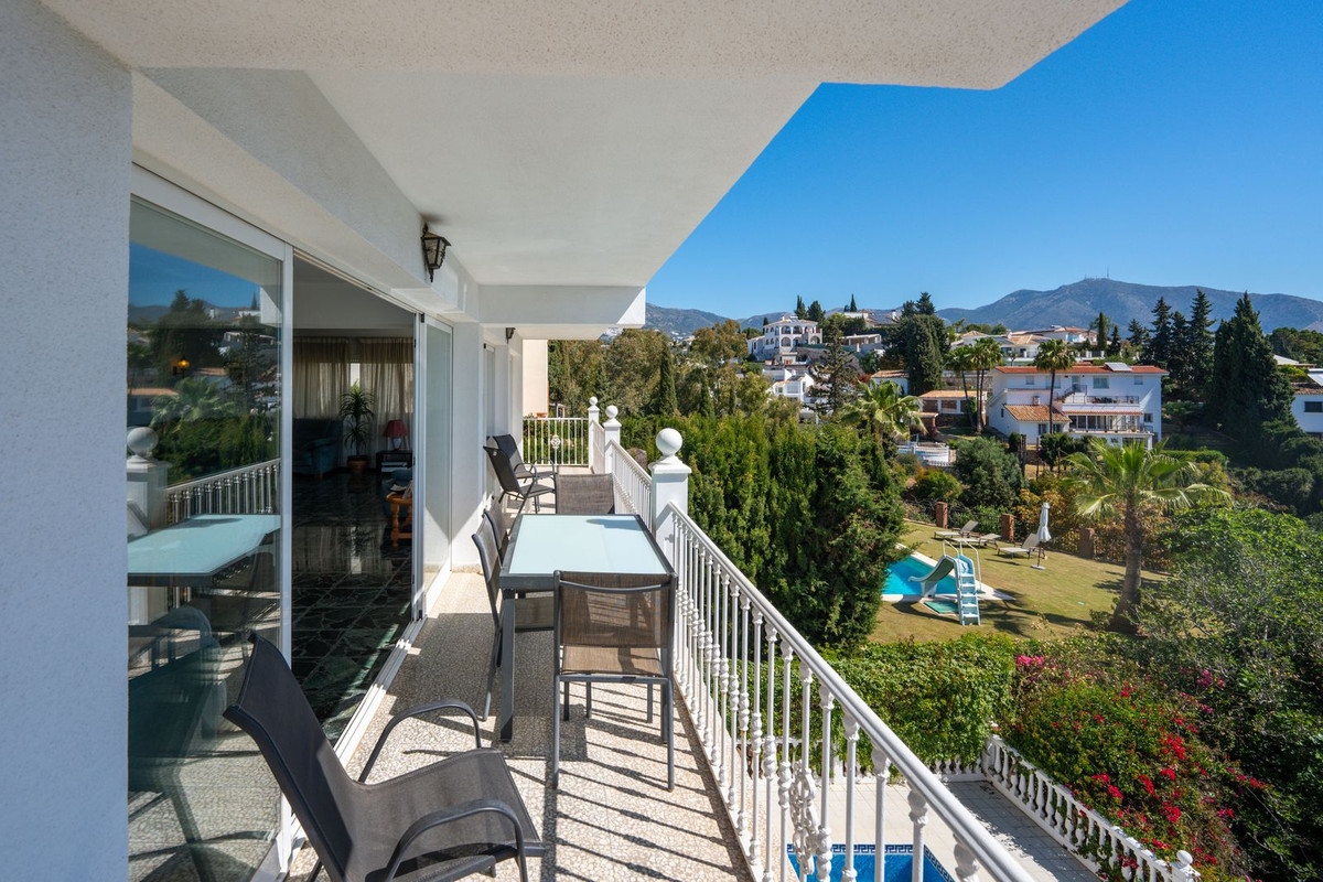 Vrijstaande Villa in Sierrezuela-12
