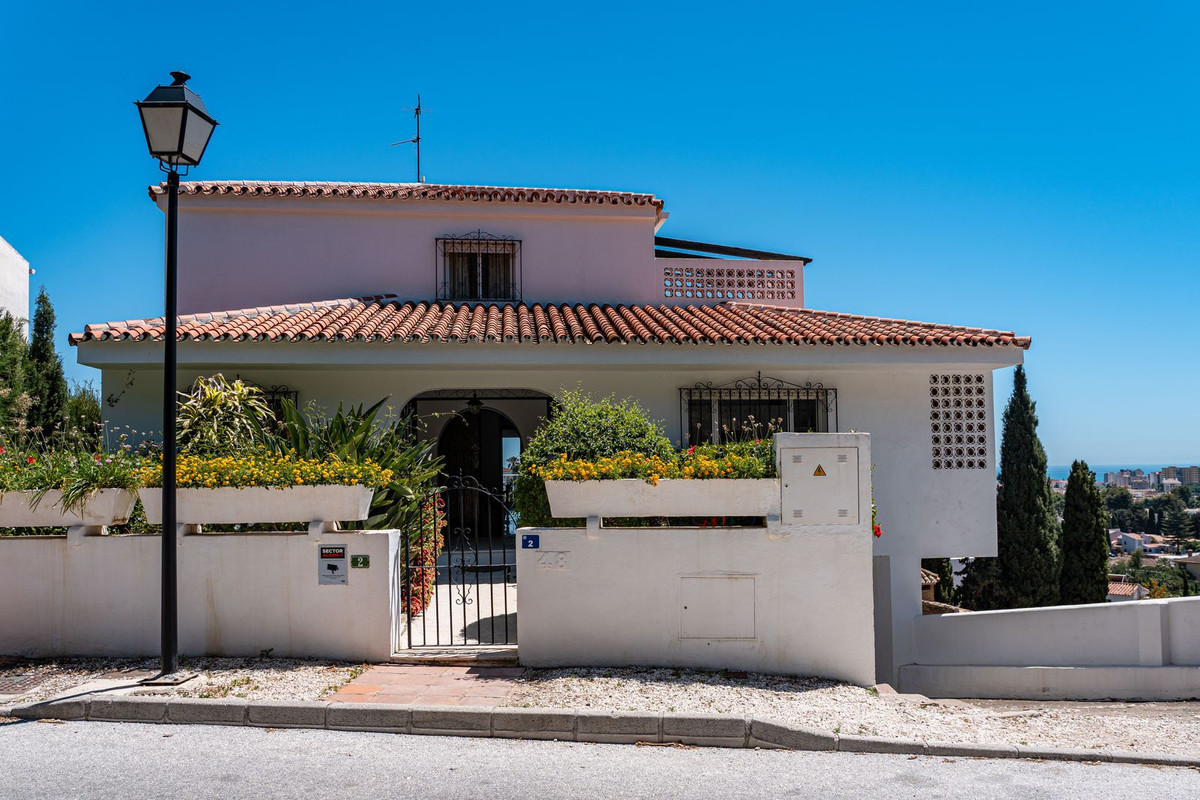 Vrijstaande Villa in Sierrezuela-37