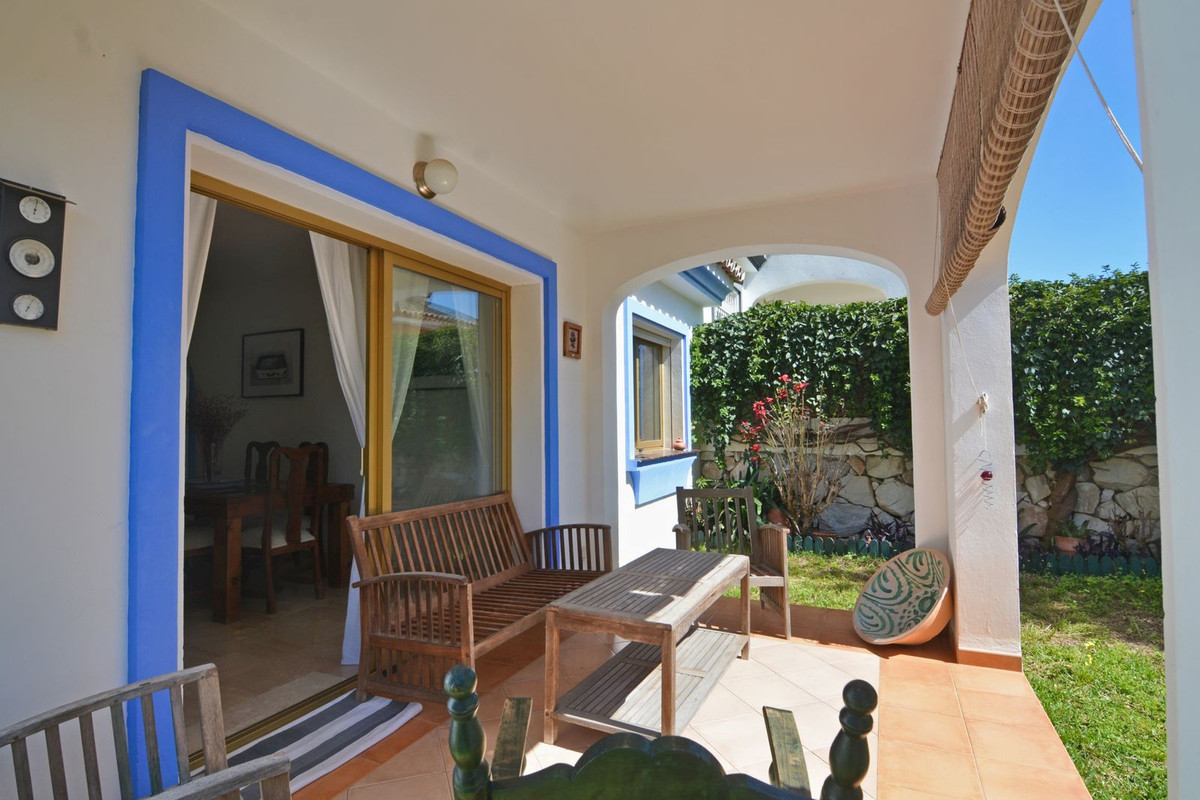 Semi-Vrijstaande Villa in Sierrezuela-10