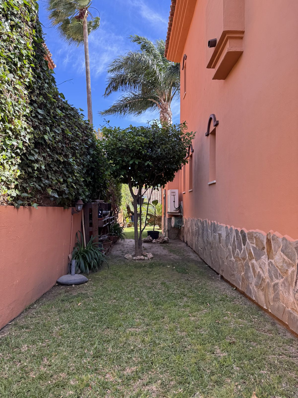 Huis te koop in Sierrezuela | 5 slaapkamers H5041201