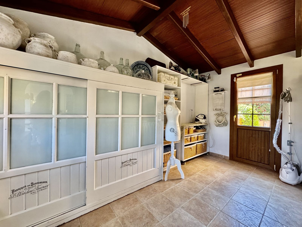 Huis te koop in Sierrezuela | 5 slaapkamers H5041201