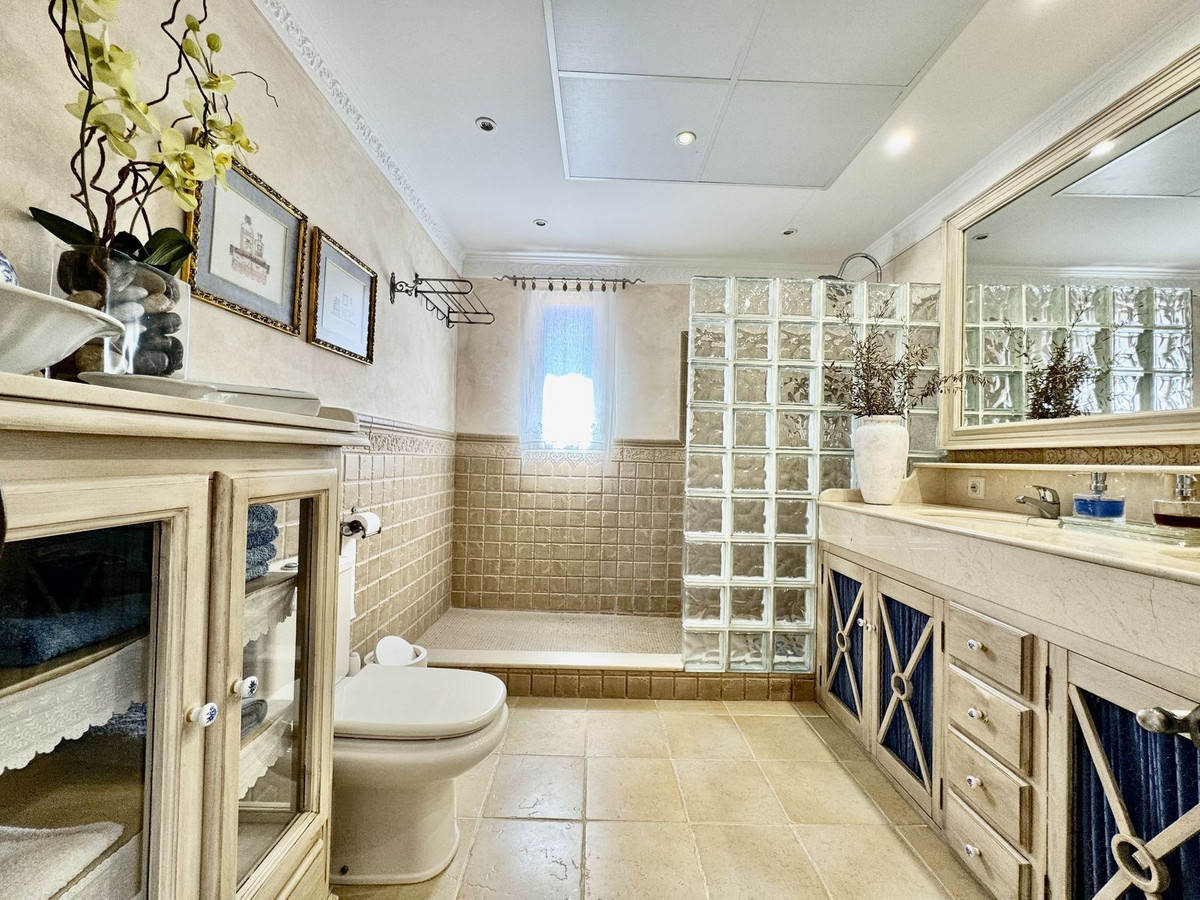 Huis te koop in Sierrezuela | 5 slaapkamers H5041201