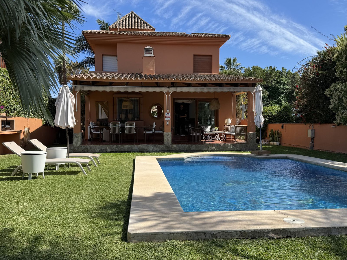 Huis te koop in Sierrezuela | 5 slaapkamers H5041201