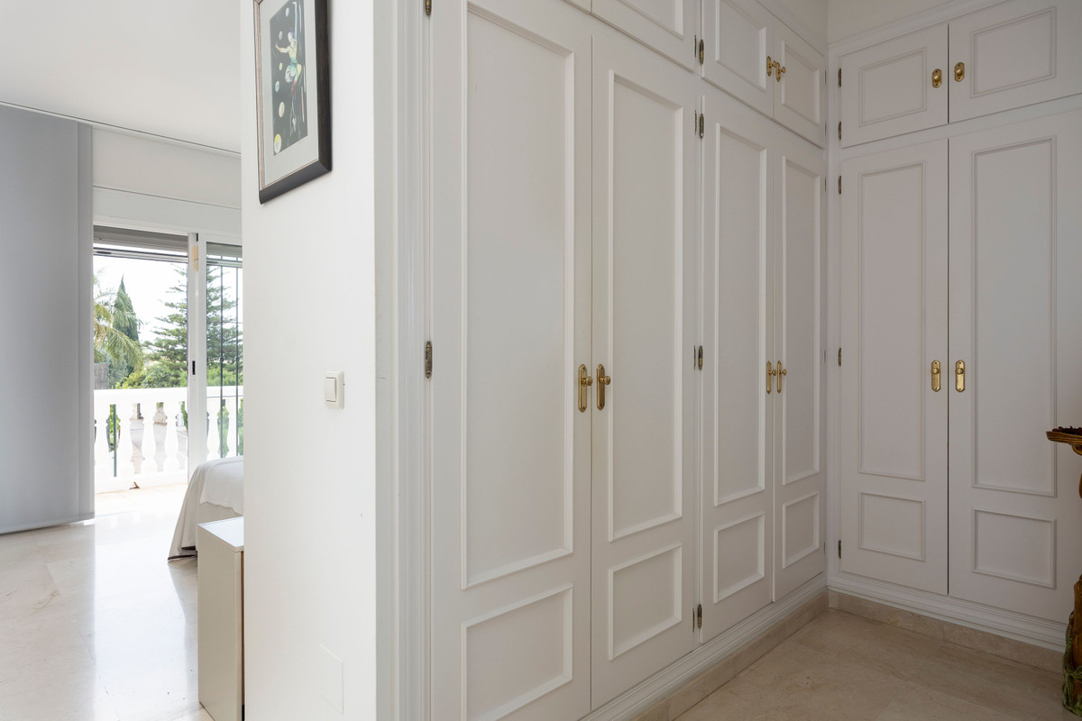 Huis te koop in Sierrezuela | 5 slaapkamers H5083768