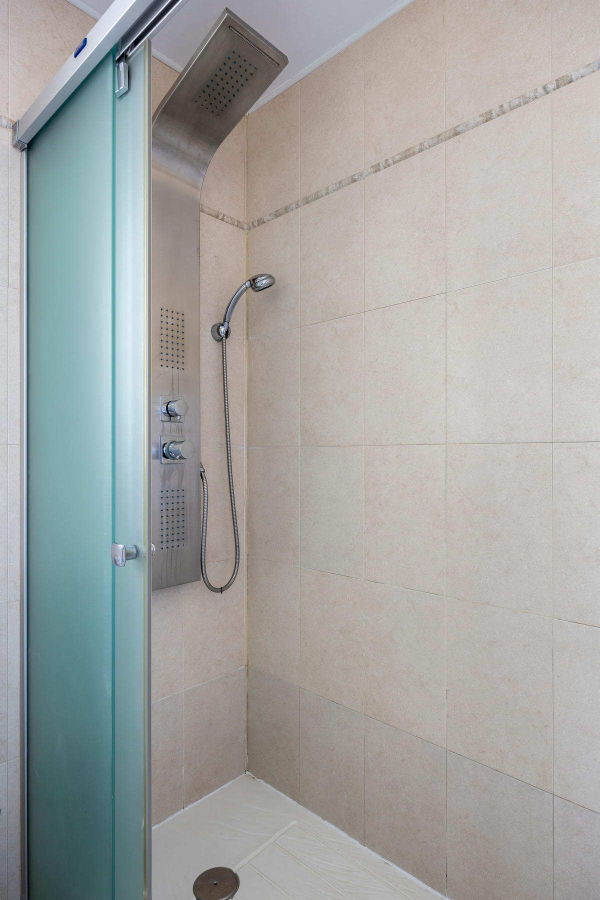 Huis te koop in Sierrezuela | 5 slaapkamers H5083768