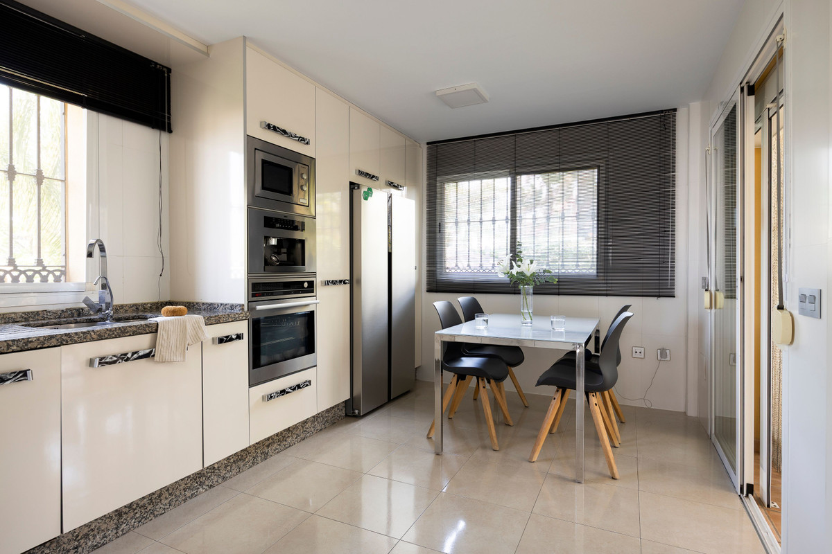 Huis te koop in Sierrezuela | 5 slaapkamers H5083768