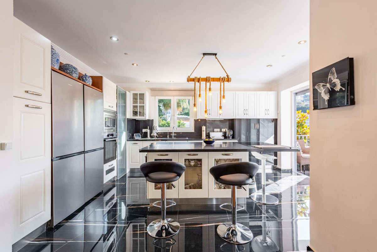 Huis te koop in Sierrezuela | 6 slaapkamers H5110864