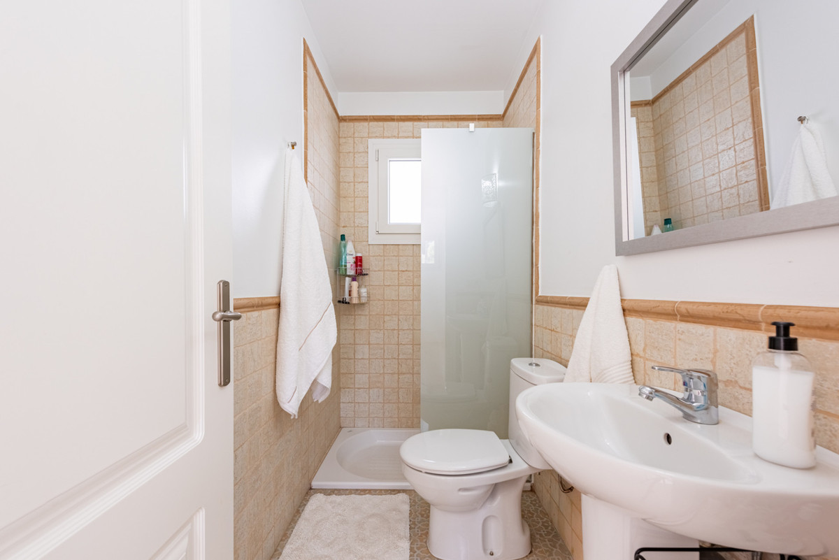 Huis te koop in Sierrezuela | 6 slaapkamers H5110864