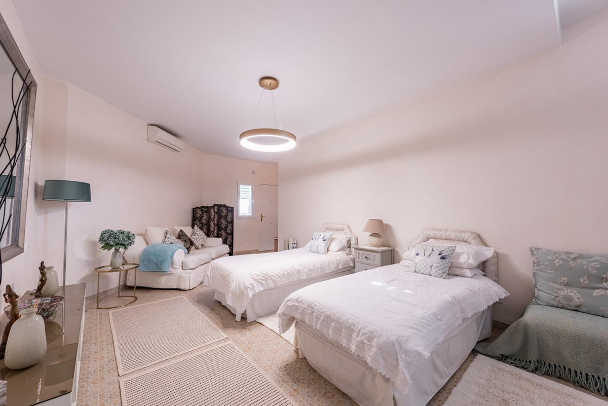 Huis te koop in Sierrezuela | 6 slaapkamers H5110864