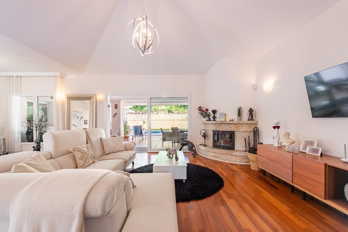 Huis te koop in Sierrezuela | 6 slaapkamers H5110864