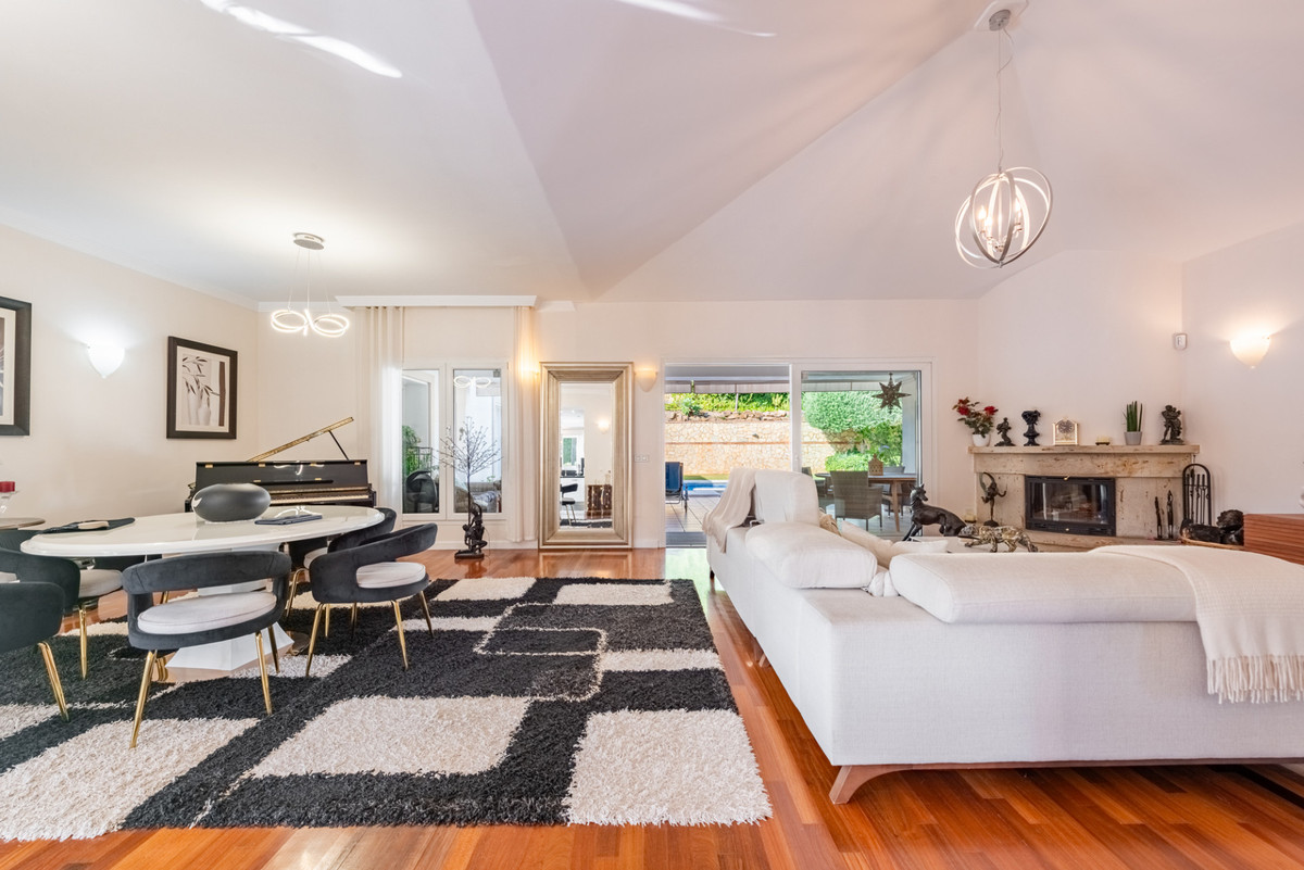 Huis te koop in Sierrezuela | 6 slaapkamers H5110864