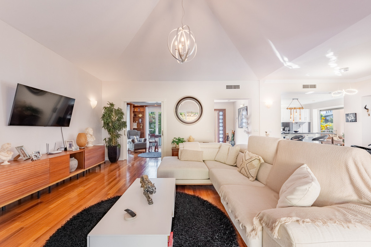 Huis te koop in Sierrezuela | 6 slaapkamers H5110864