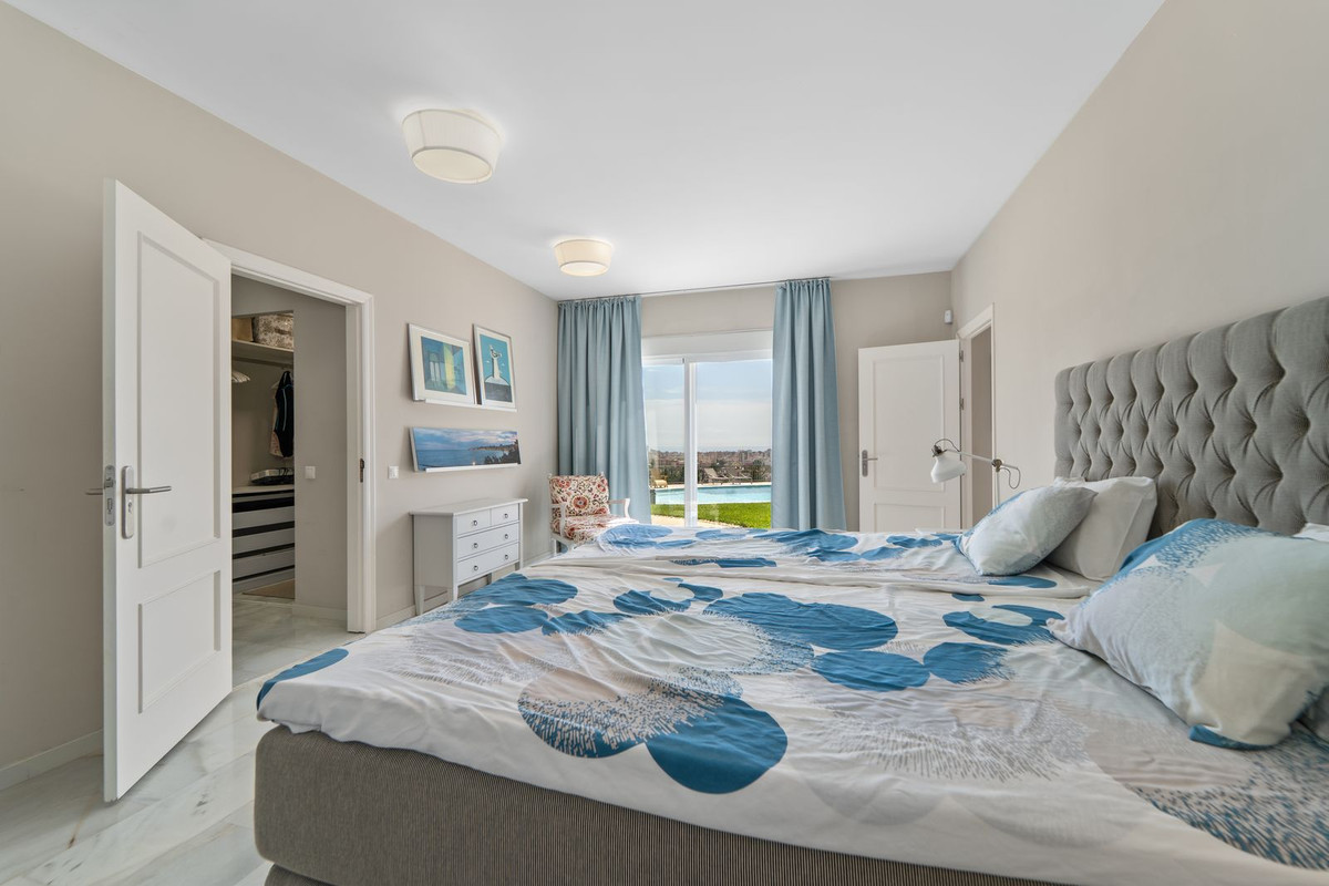 Huis te koop in Sierrezuela | 4 slaapkamers H5162434