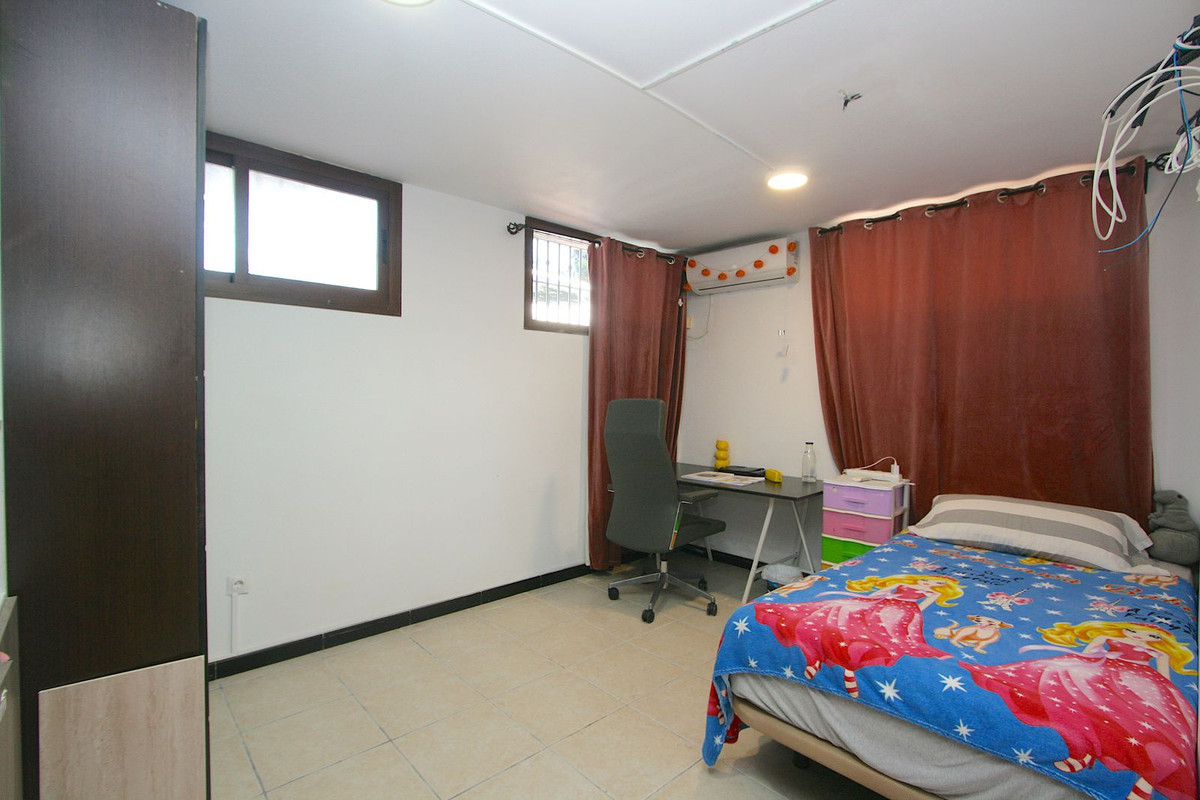 Property main view 44