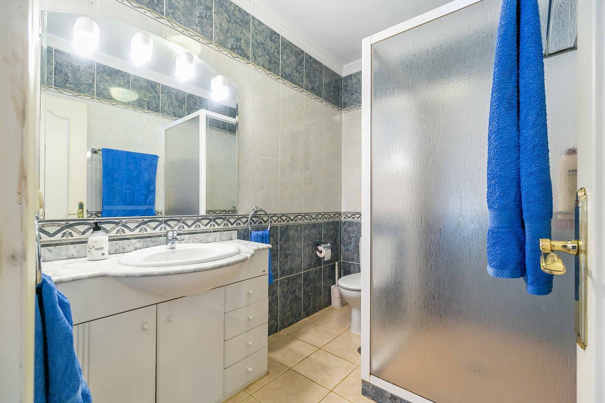 Huis te koop in Sierrezuela | 4 slaapkamers H5225254