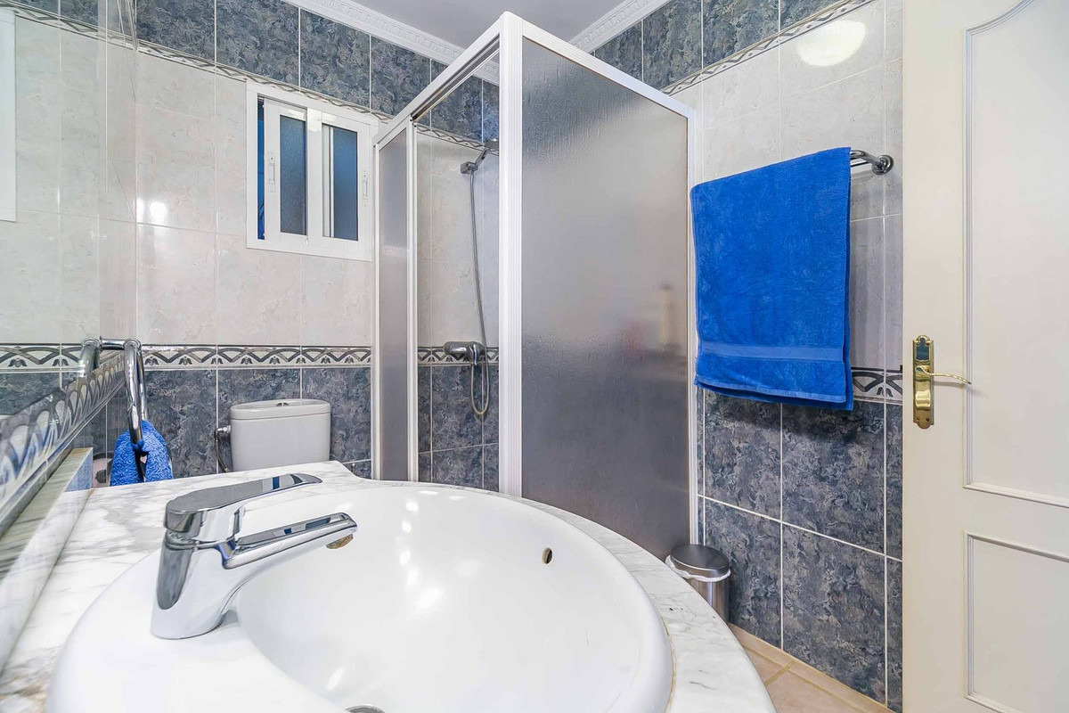 Huis te koop in Sierrezuela | 4 slaapkamers H5225254