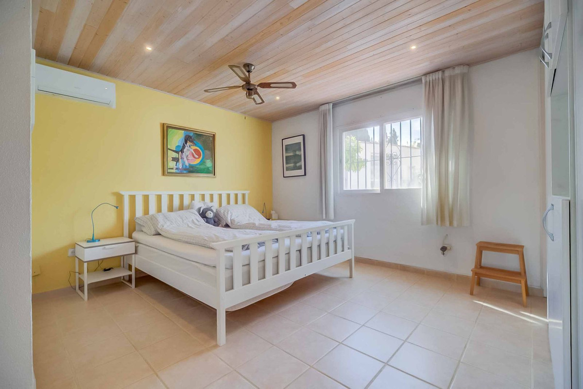 Huis te koop in Sierrezuela | 4 slaapkamers H5225254