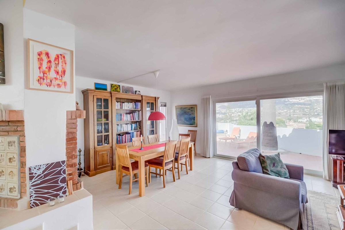 Huis te koop in Sierrezuela | 4 slaapkamers H5225254