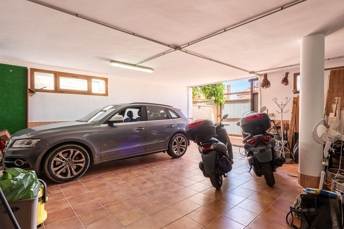 Huis te koop in Sierrezuela | 4 slaapkamers H5384209