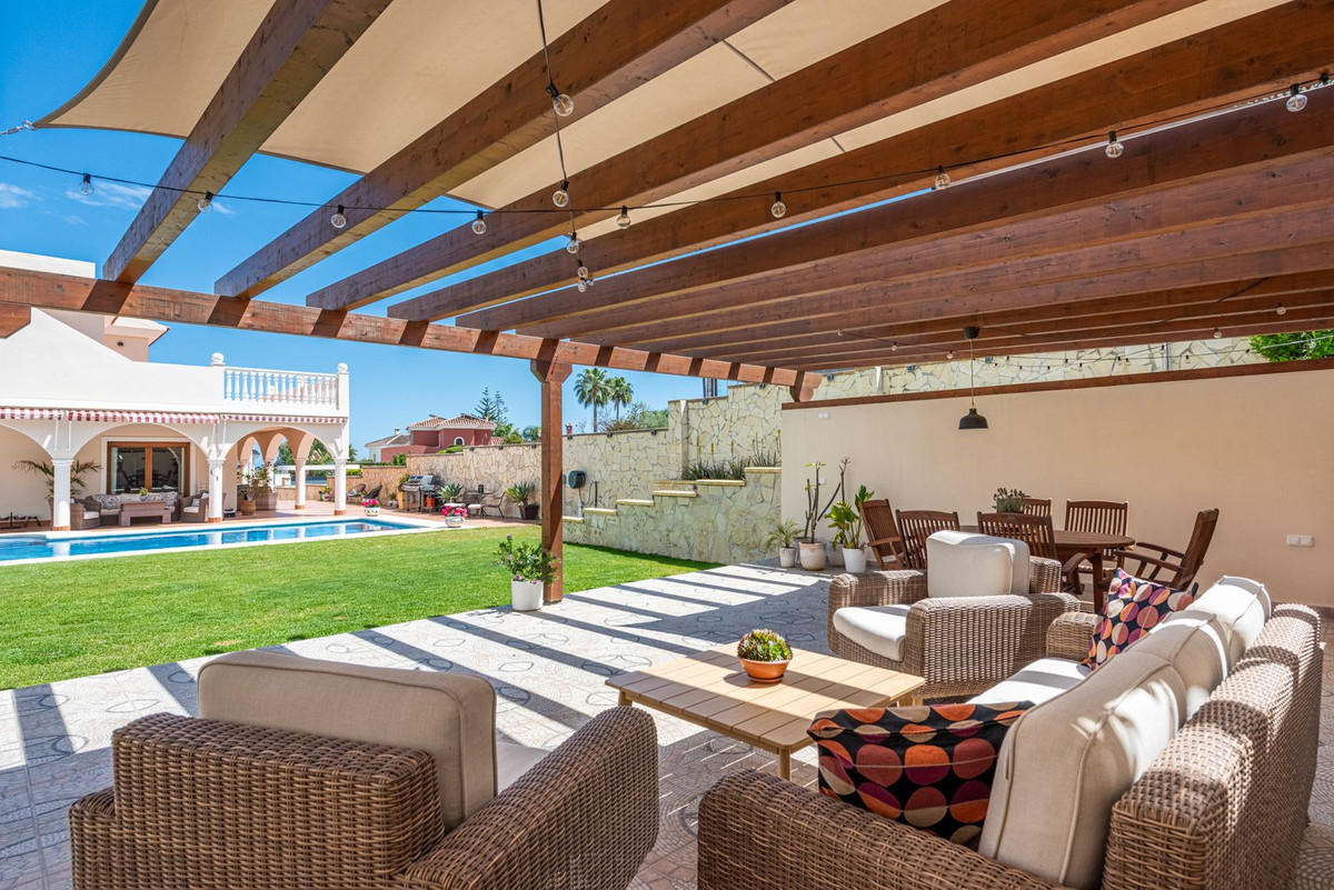 Huis te koop in Sierrezuela | 4 slaapkamers H5384209