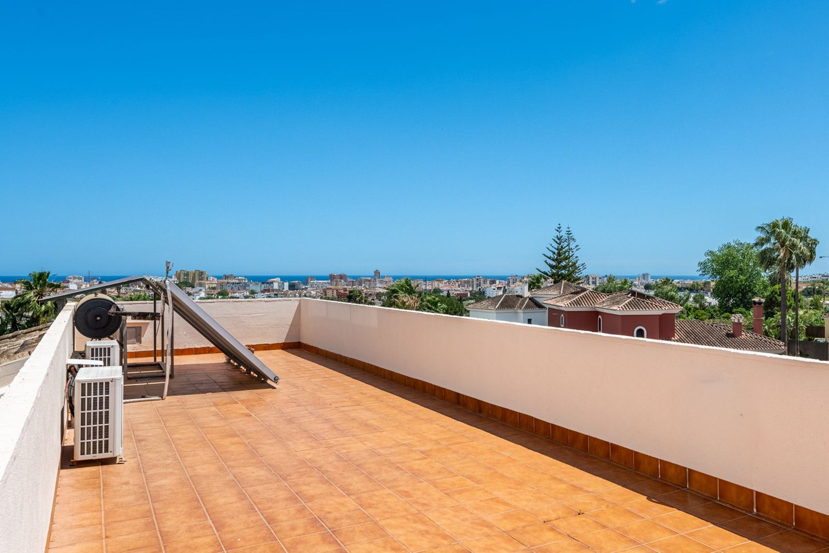 Huis te koop in Sierrezuela | 4 slaapkamers H5384209
