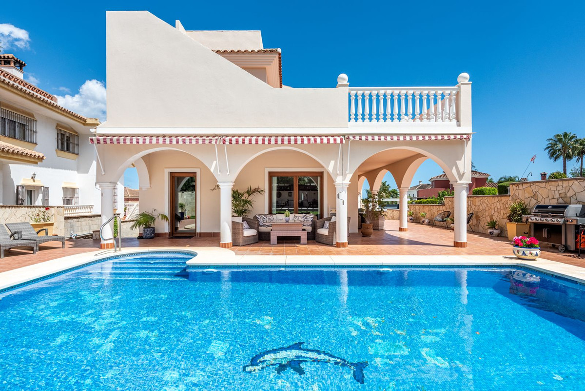 Huis te koop in Sierrezuela | 4 slaapkamers H5384209