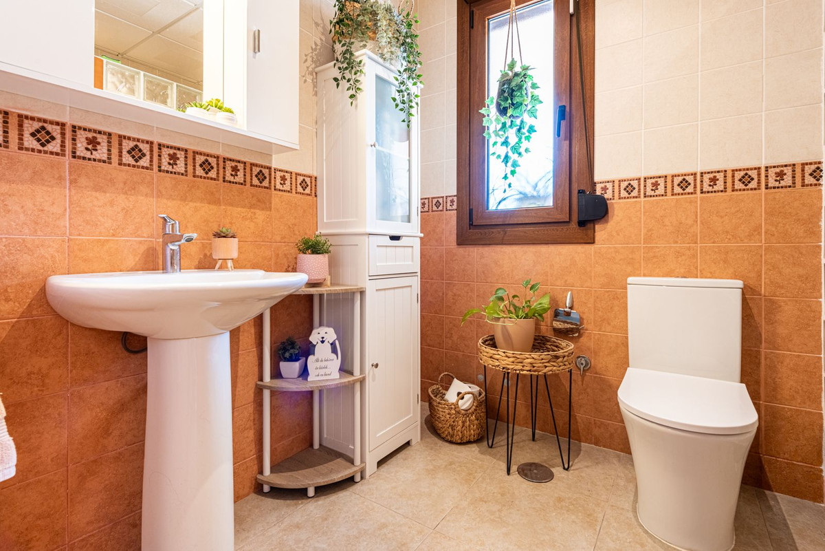 Huis te koop in Sierrezuela | 4 slaapkamers H5384209