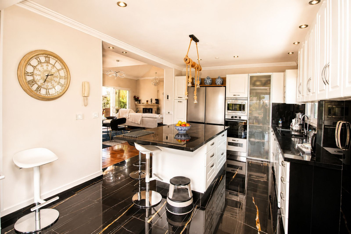 Huis te koop in Sierrezuela | 6 slaapkamers H5387131