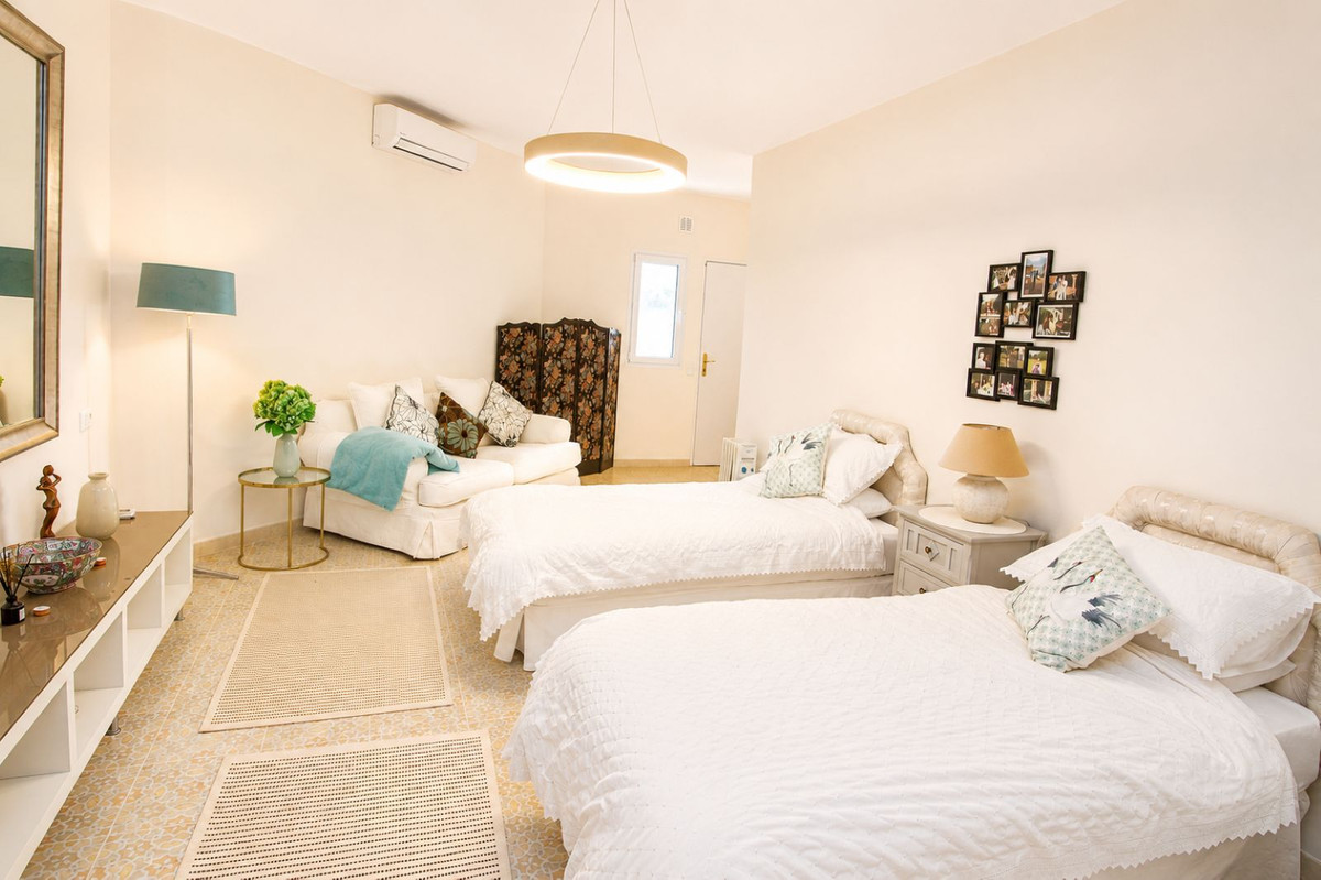 Huis te koop in Sierrezuela | 6 slaapkamers H5387131