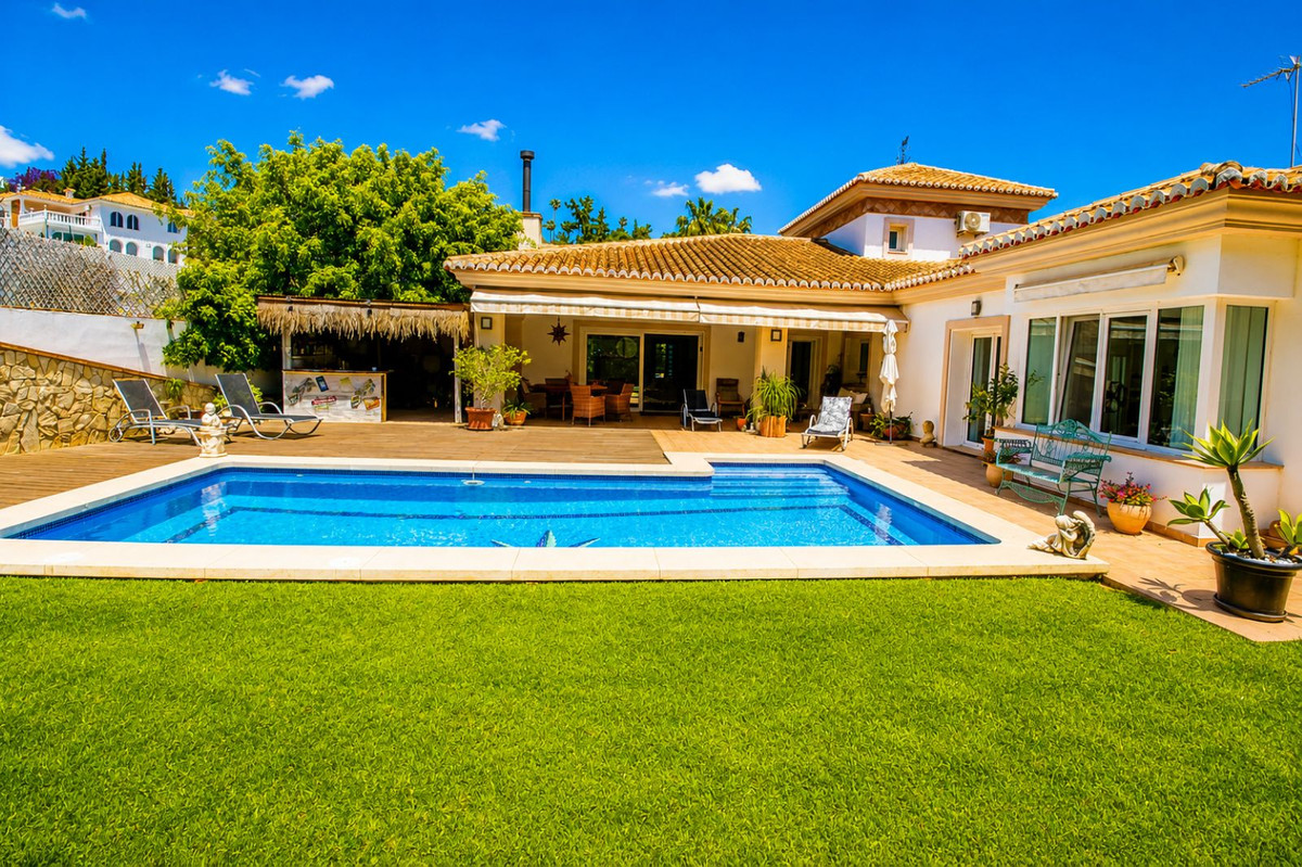 Huis te koop in Sierrezuela | 6 slaapkamers H5387131
