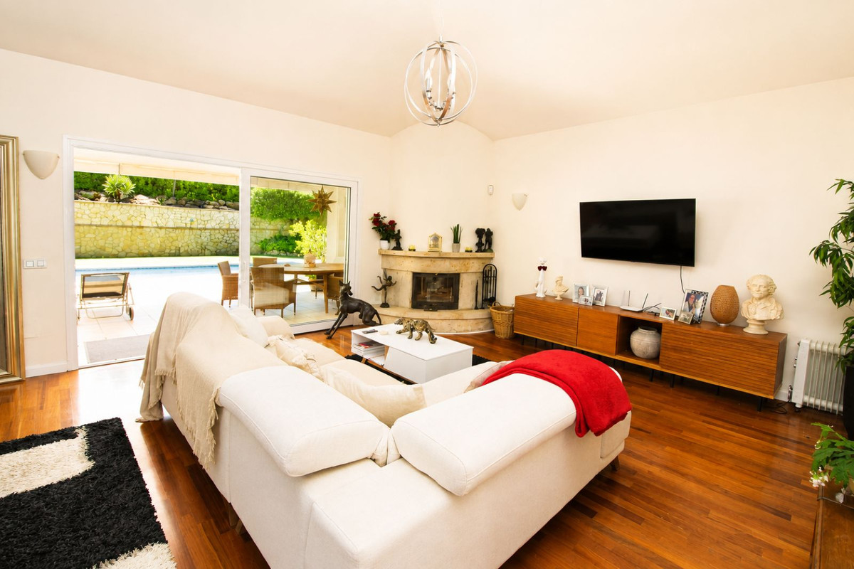 Huis te koop in Sierrezuela | 6 slaapkamers H5387131