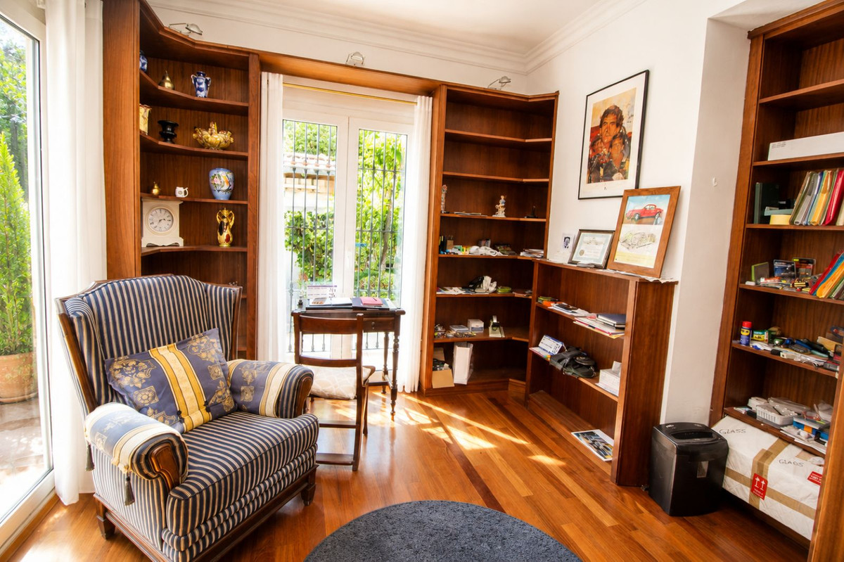 Huis te koop in Sierrezuela | 6 slaapkamers H5387131