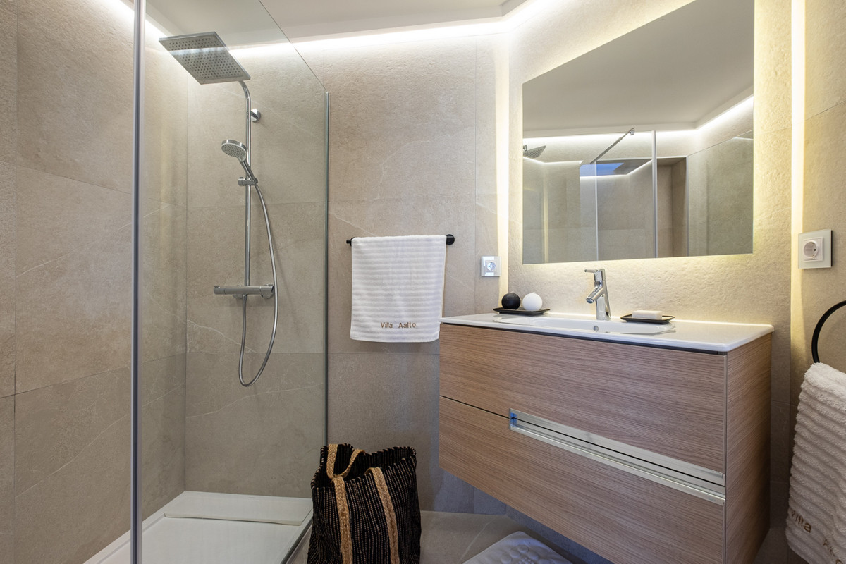 Property main view 45