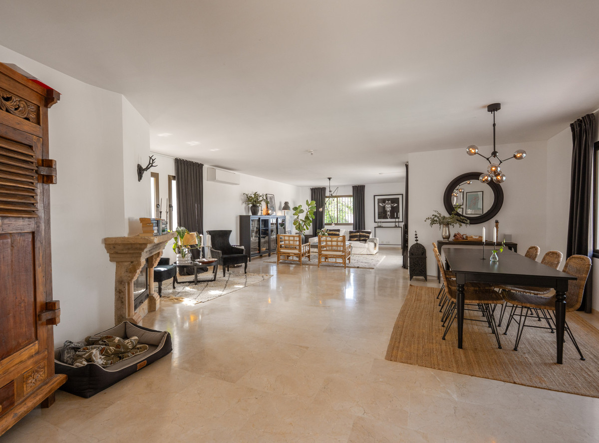 Property main view 44