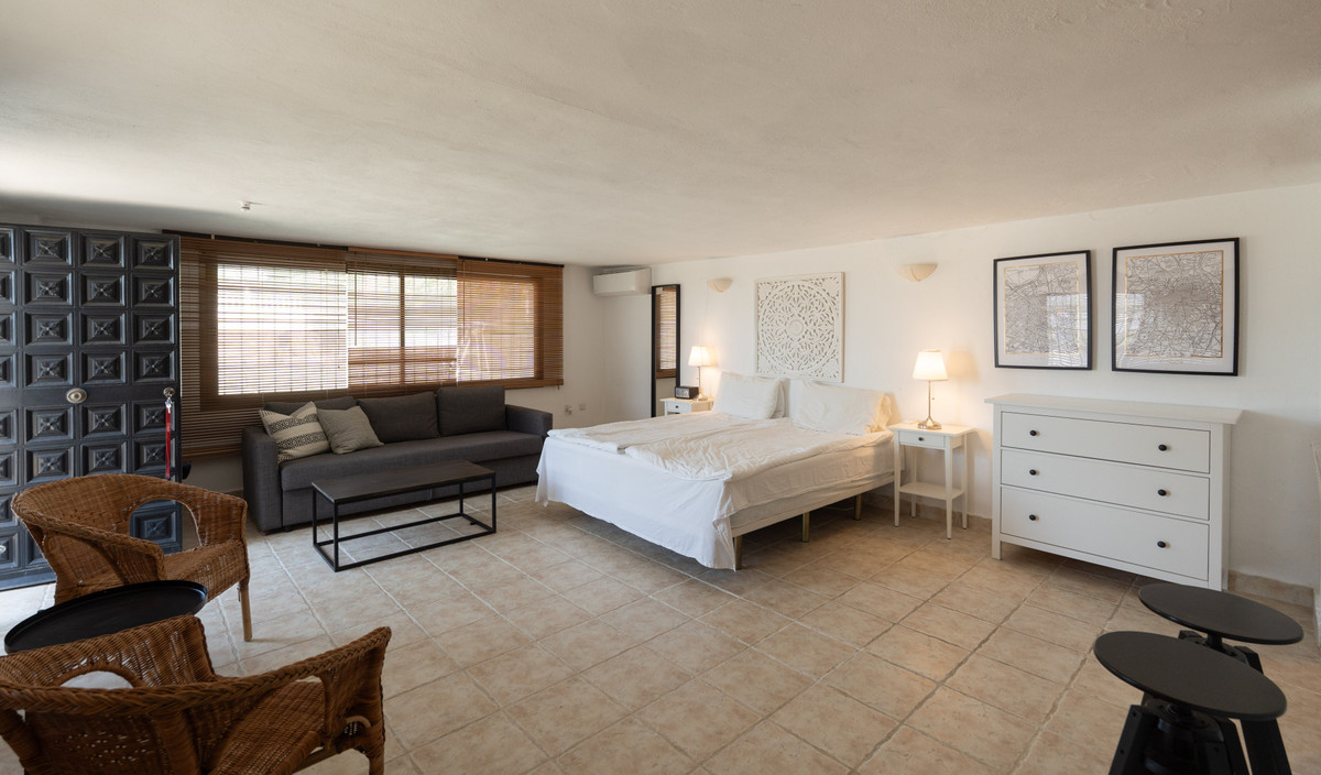 Property main view 50
