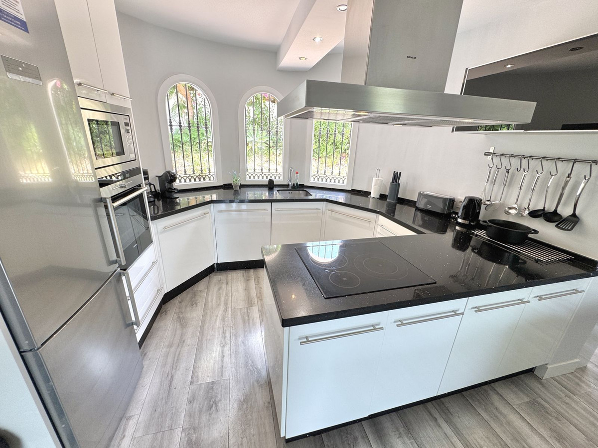Huis te koop in Sierrezuela | 6 slaapkamers H5476885