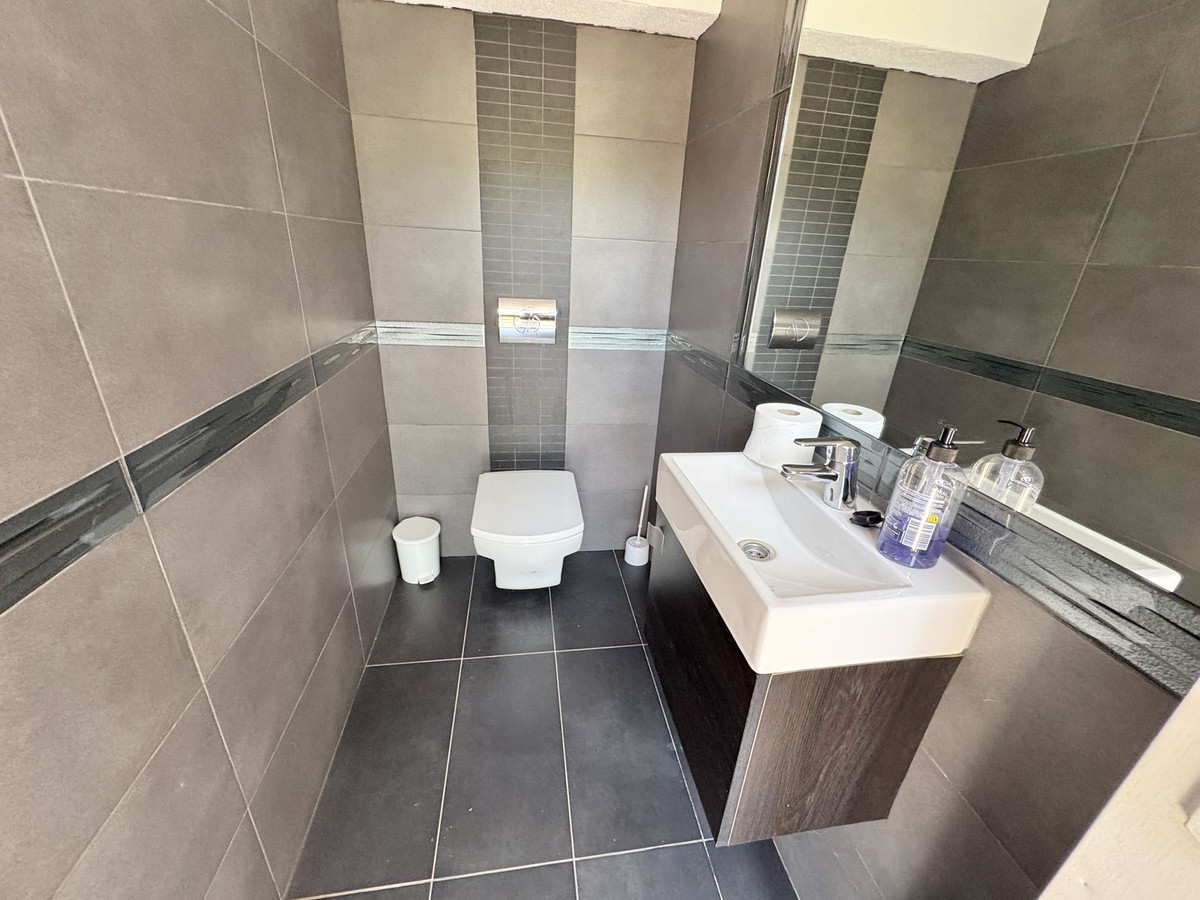Huis te koop in Sierrezuela | 6 slaapkamers H5476885