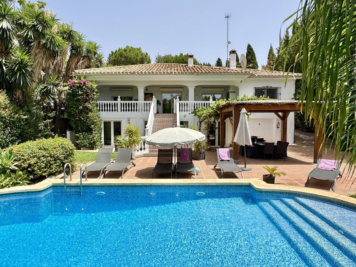Huis te koop in Sierrezuela | 6 slaapkamers H5476885