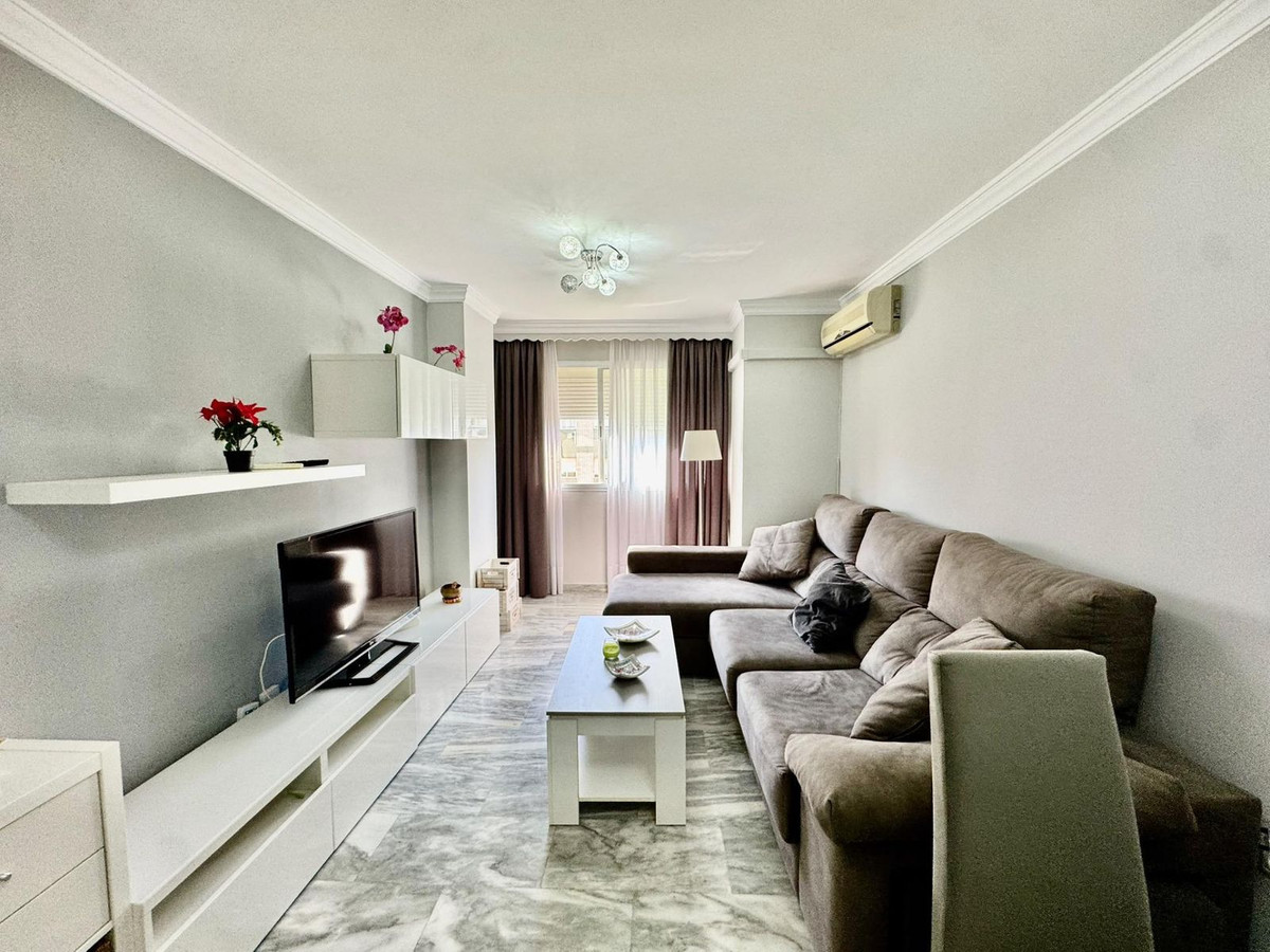 Huis te koop in Teatinos | 2 slaapkamers H5488312